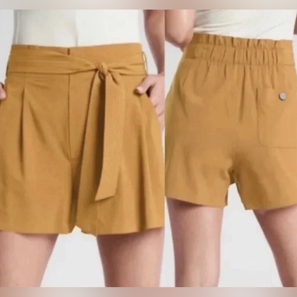 Athleta Skyline Short II in Tuscan Gold Size 10 - Picture 1 of 9